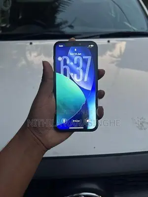 Apple iPhone 12 (Used)