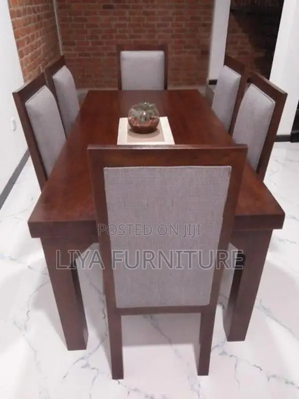 Dinning Table with 6 Cushion Chairs -Li 60