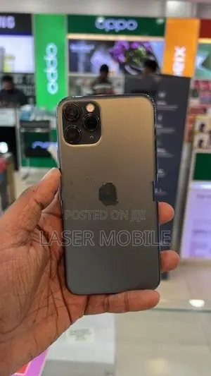 Apple iPhone 11 Pro 256GB (Used)