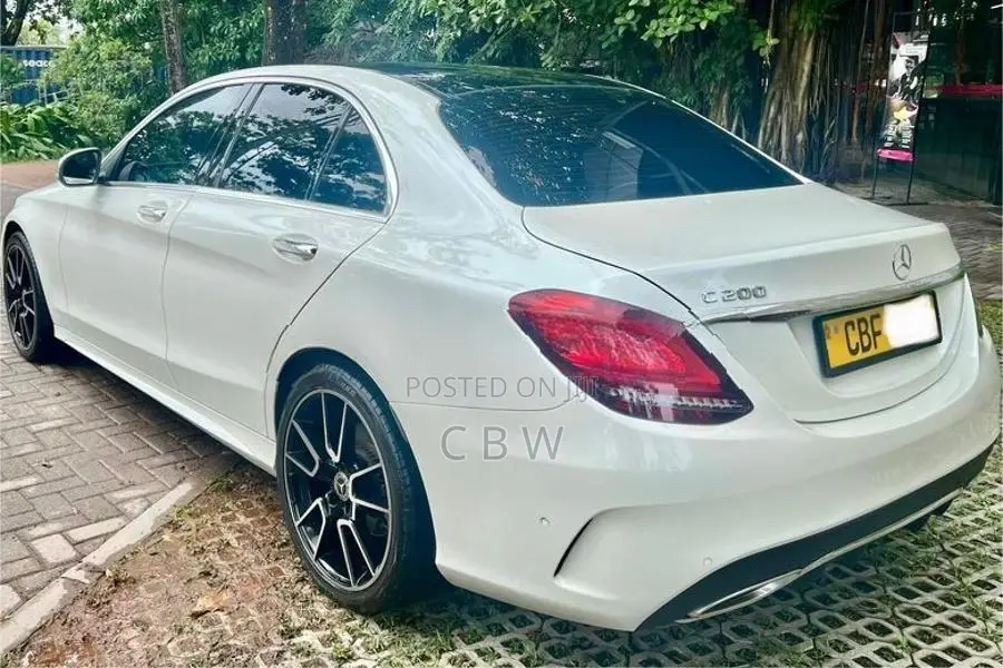 Mercedes Benz C200 AMG Premium Plus 2018