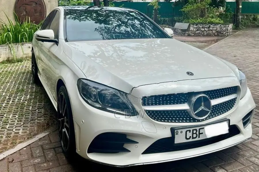 Mercedes Benz C200 AMG Premium Plus 2018