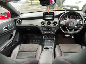 Mercedes Benz CLA 180 2016