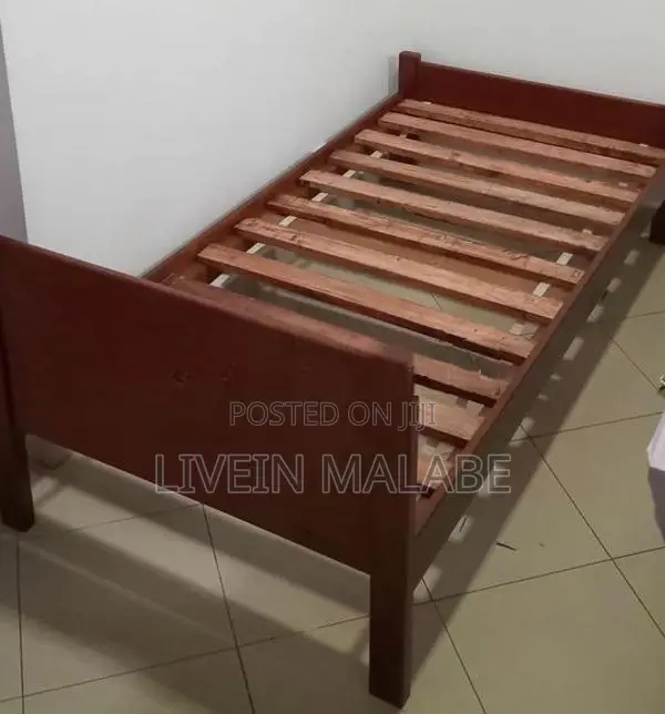 Single bed with Arpico Mattress