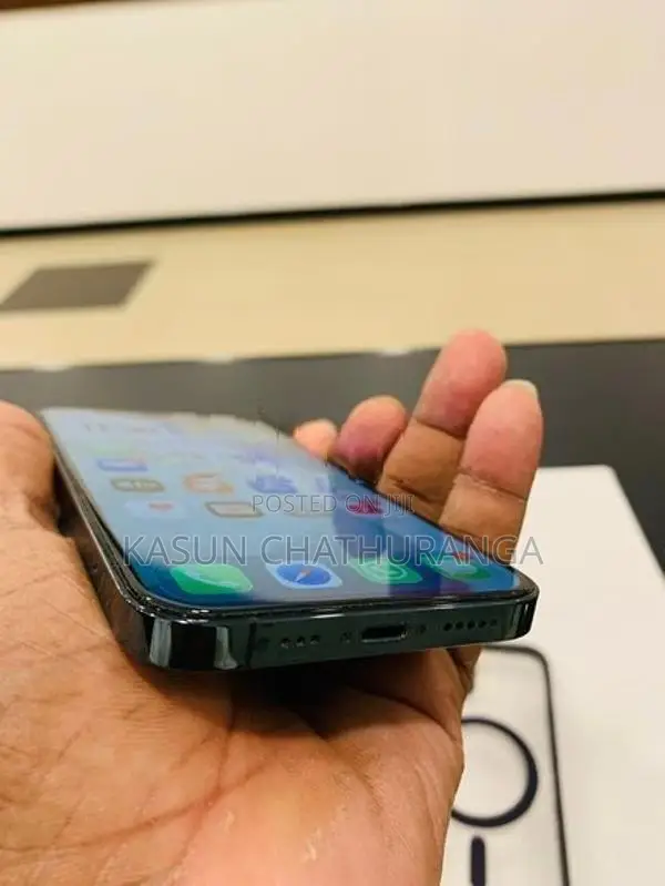Apple iPhone 12 Pro (Used)