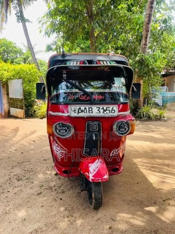Bajaj RE 4stok 2012