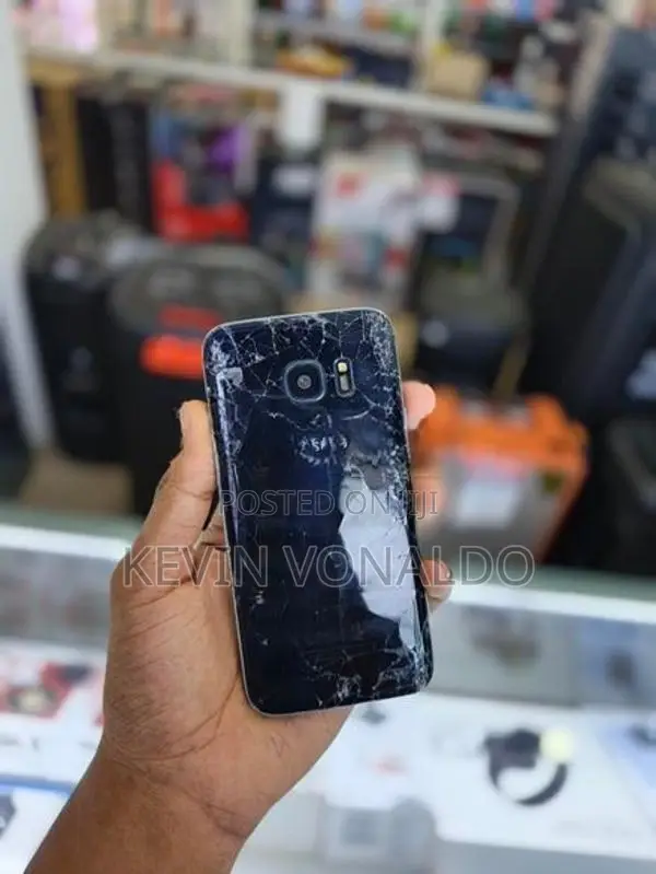 Samsung Galaxy S7 (Used)