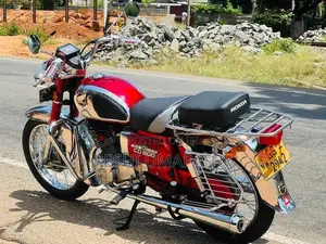 Honda Benly 2000