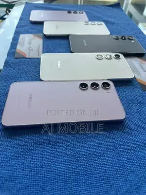 Samsung Galaxy S23 256GB (Used)