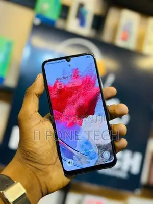 Samsung Galaxy M34 5g 6 GB 128 (Used)
