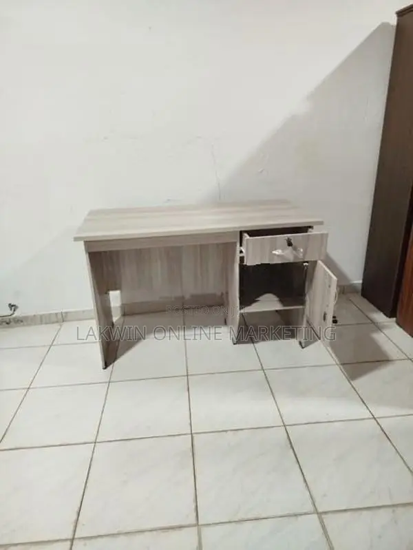 4x2 Melamine writing Table - American Ash