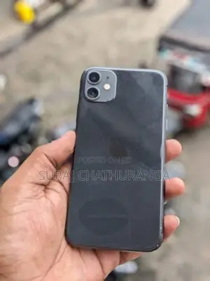 Apple iPhone 11 (Used)