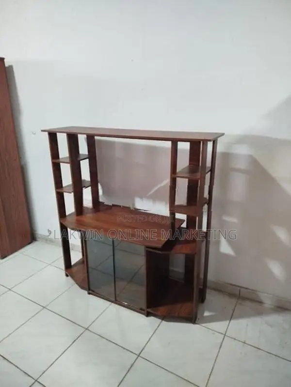 Melamine Upper Stripe TV Stand