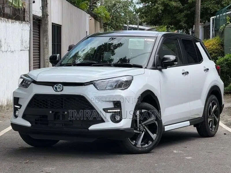 Toyota Raize Hybrid 4WAY BSM 2026