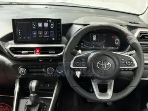 Toyota Raize Hybrid 4WAY BSM 2026