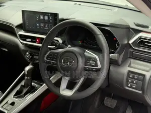 Toyota Raize Hybrid 4WAY BSM 2026