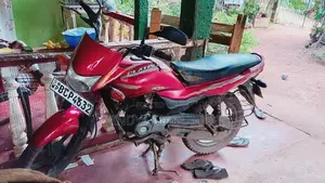 Bajaj Platina 100 ES 2015