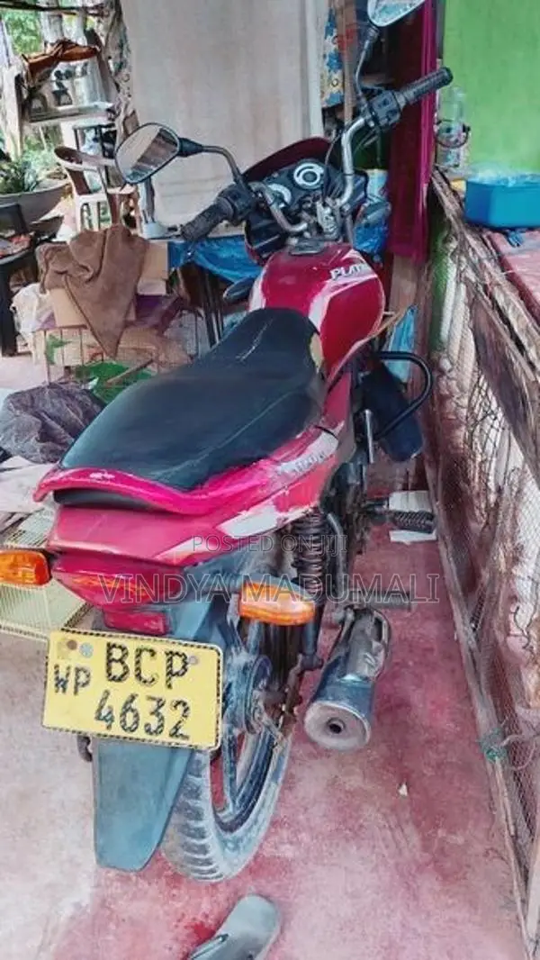 Bajaj Platina 100 ES 2015