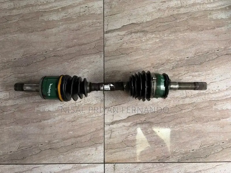 Suzuki Vitara (1999Y) CV Axle