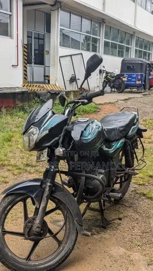 Bajaj Discover 2010