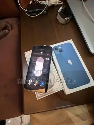 Apple iPhone 13 (Used)