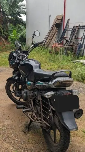 Bajaj Discover 2010