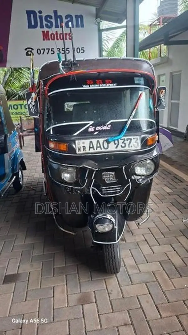 Bajaj RE 4Stroke 2014