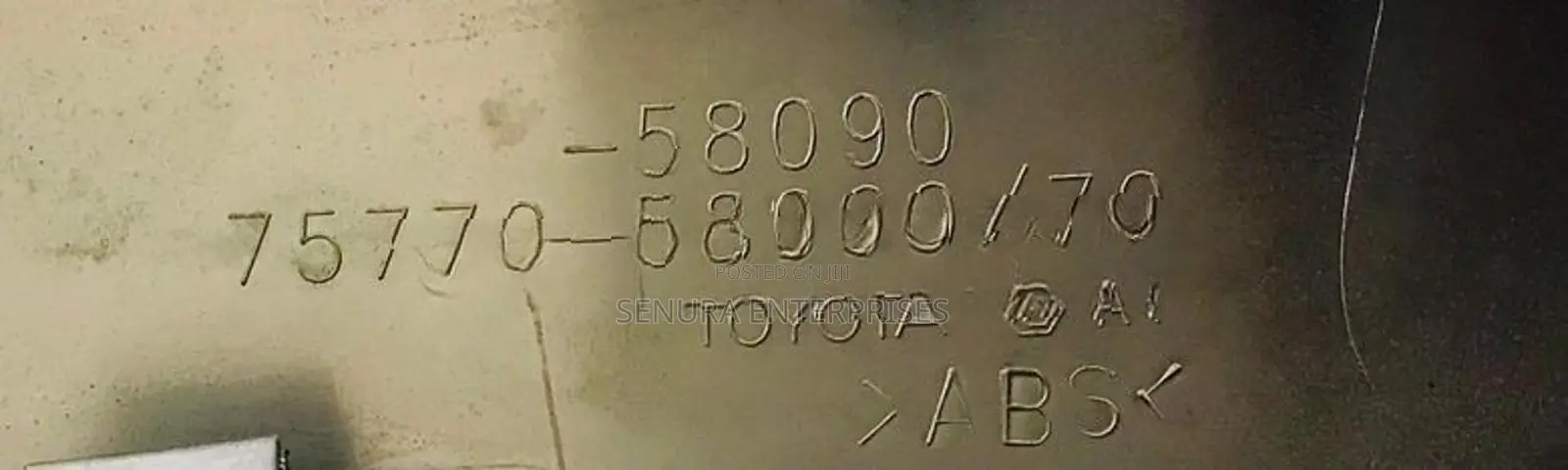 Toyota Alphard AGH30W Bonnet Nickel Garnish