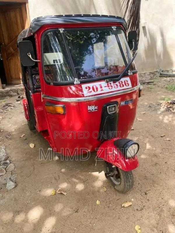 Bajaj RE Three Wheeler 2004