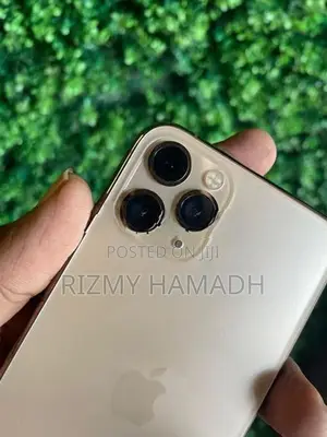 Apple iPhone 11 Pro (Used)