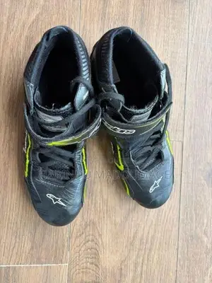 Alpinestars Tech-1 T Professional Race Boots (Black/Fluro Yellow)