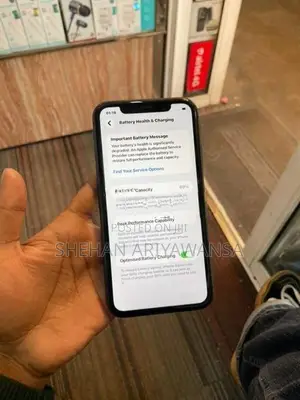 Apple iPhone 11 (Used)