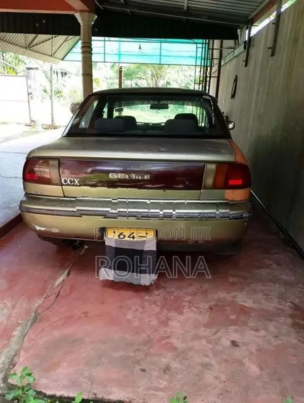 Isuzu Gemini 1992