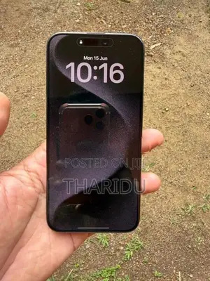 Apple iPhone 15 Pro Max 256GB (Used)
