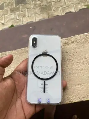 Apple iPhone X (Used)