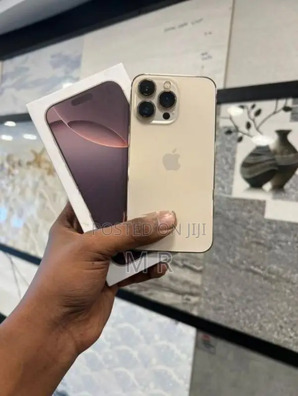 Apple iPhone 13 Pro (Used)