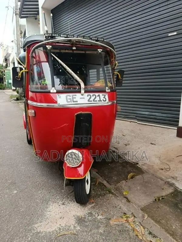 Bajaj RE Three Wheeler 2001
