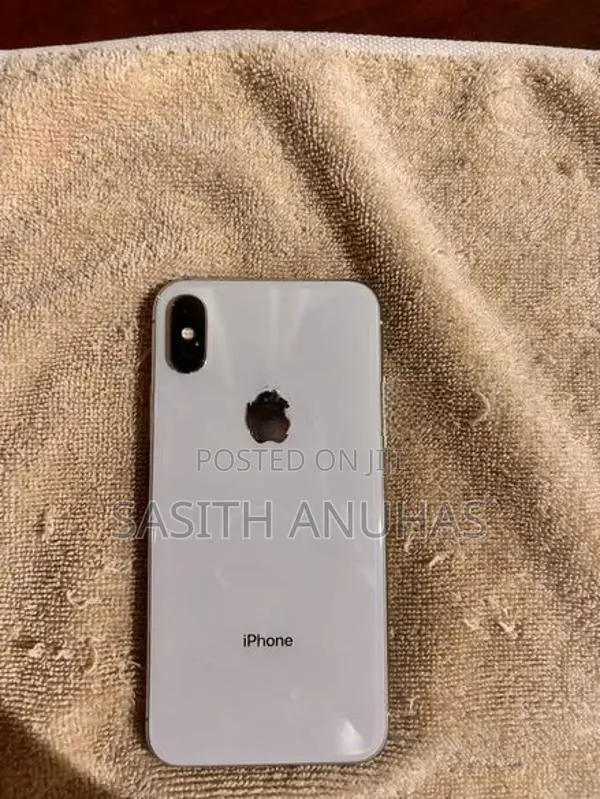 Apple iPhone X (Used)