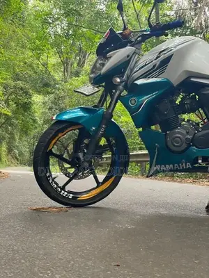Yamaha FZs V2 2017