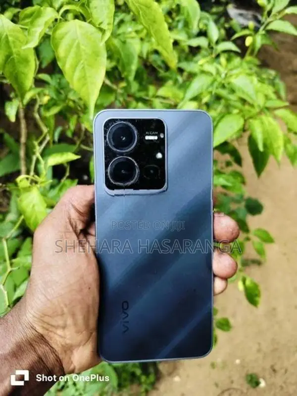 Vivo V25 5G (Used)