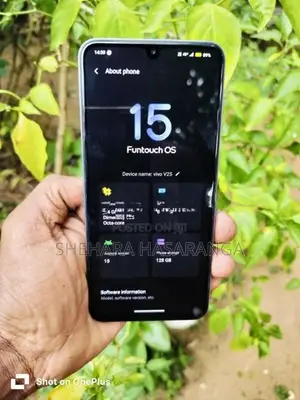 Vivo V25 5G (Used)