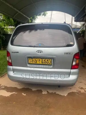 Hyundai Trajet 2001