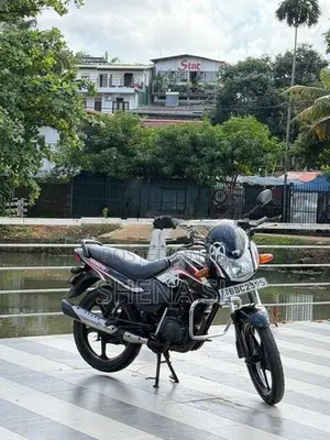 TVS Metro 2015