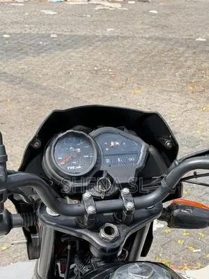 TVS Metro 2015