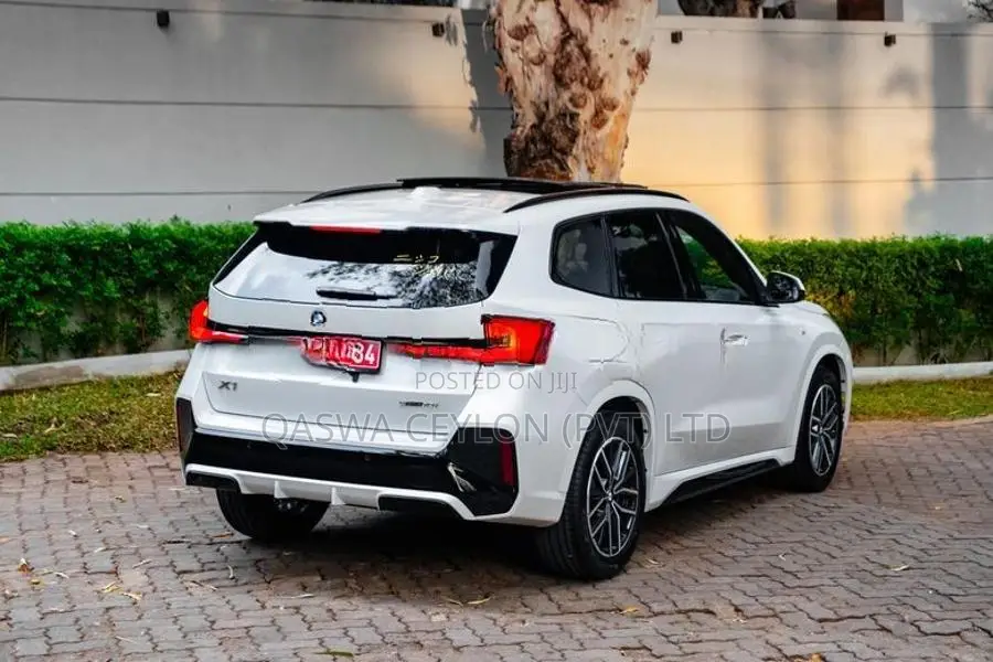 BMW X1 M-Sports - Sunroof 2025