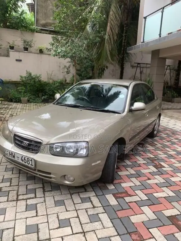 Hyundai Elantra 2003