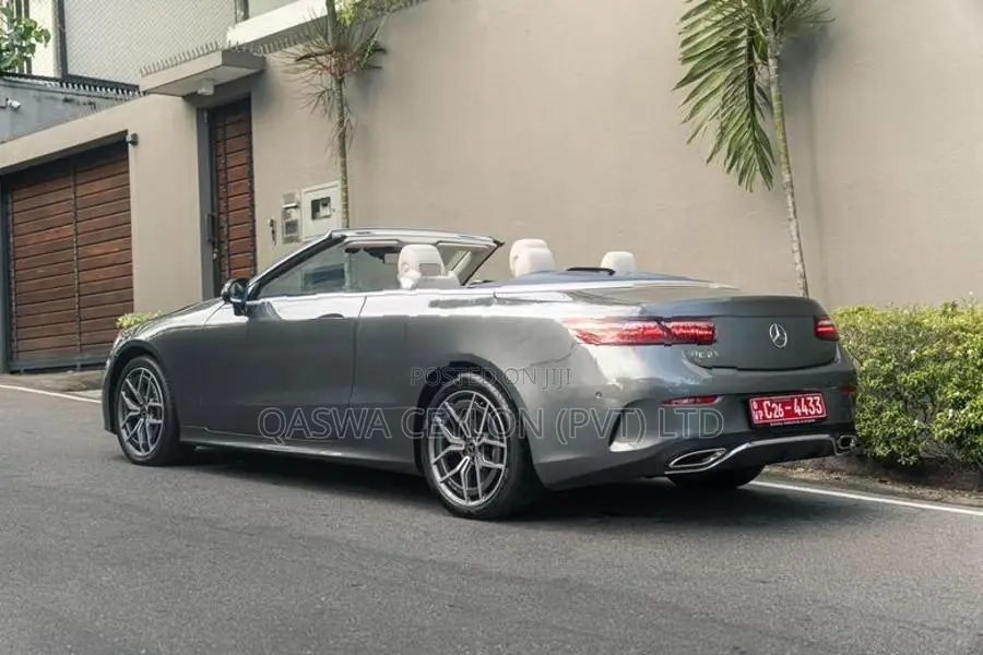 Mercedes Benz E200 Cabriolet AMG-P+ 2023