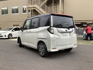 Toyota Roomy G Custom 2026