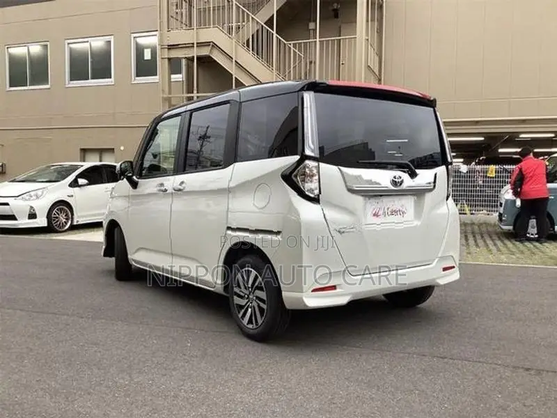 Toyota Roomy G Custom 2026