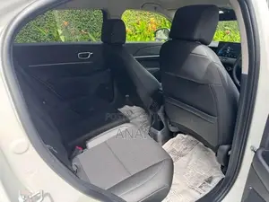 Honda Vezel Z 2025