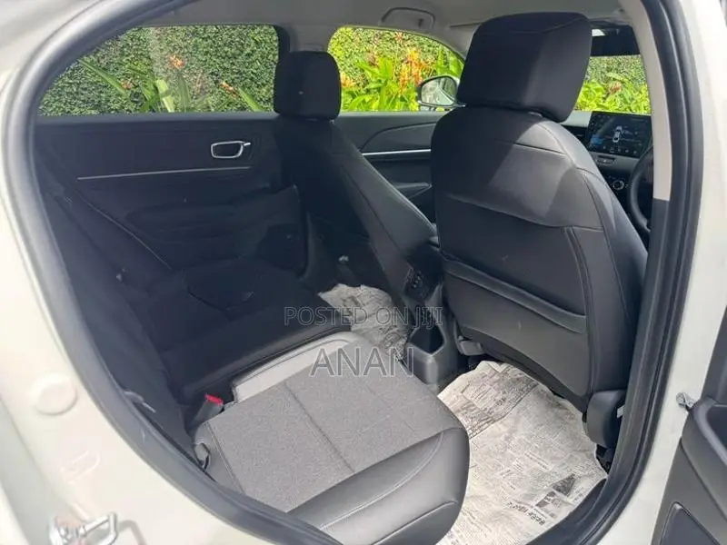 Honda Vezel Z 2025